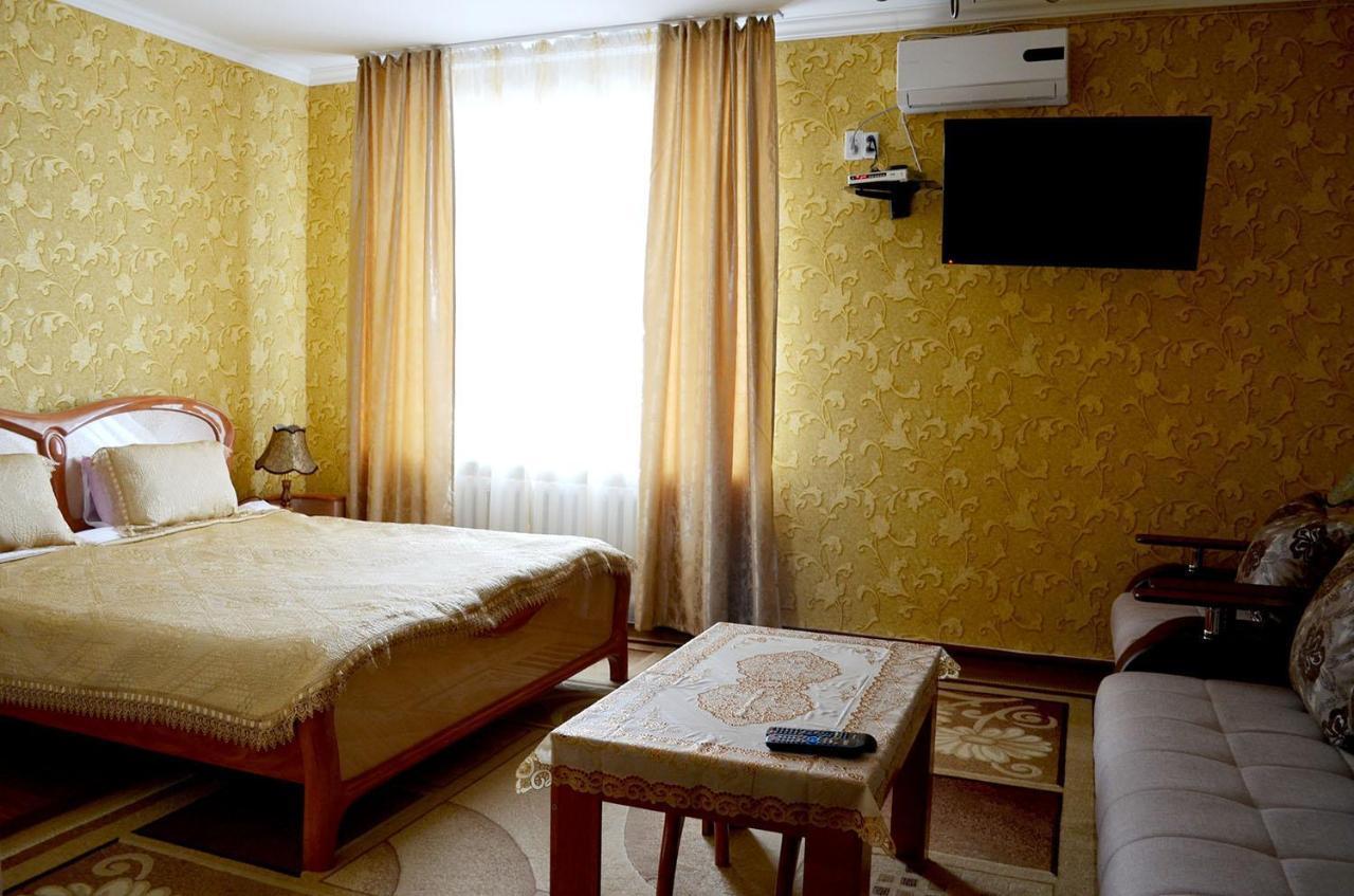 Hotel The Grand