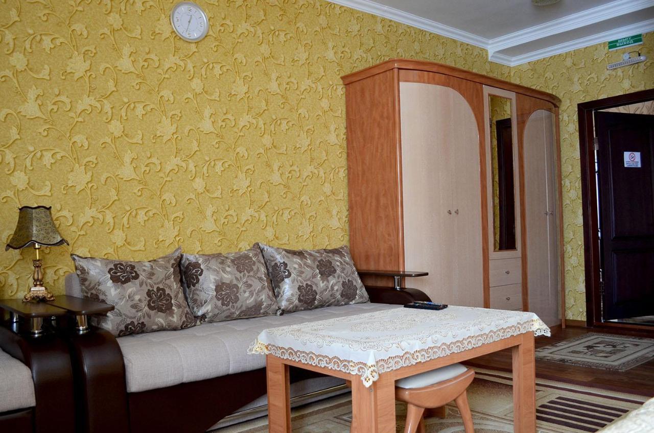 Hotel The Grand 2*